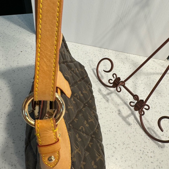 LV Etoile City Pm - Picture 7 of 11